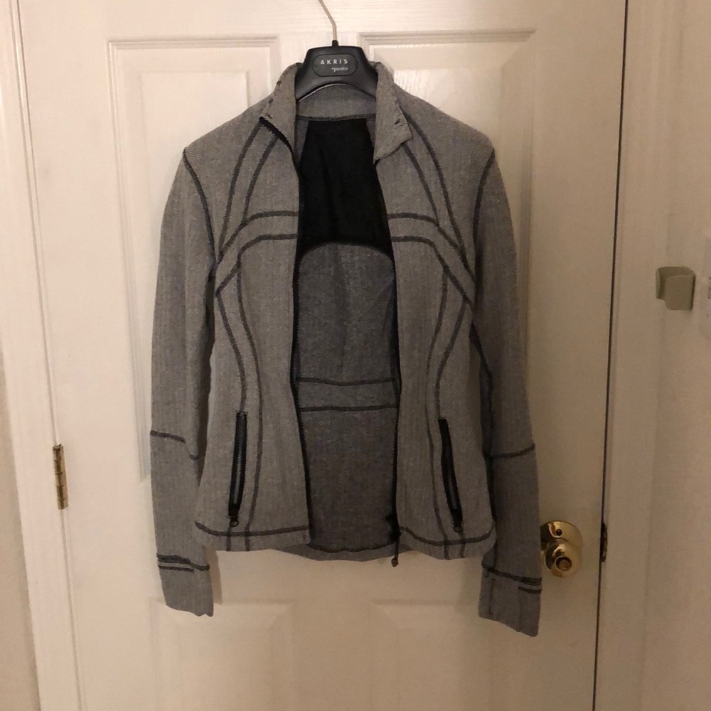 Lightweight workout jacket